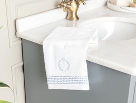 LENORA EMBROIDERED HAND TOWEL